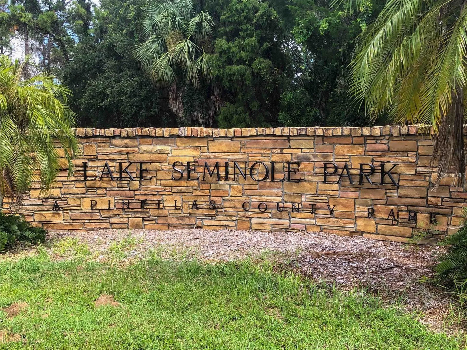 6580 Seminole Boulevard Seminole FL 33772