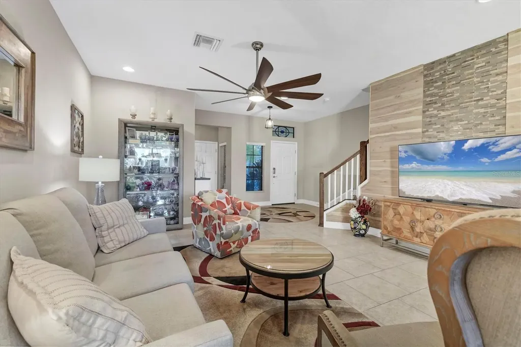 5274 78th Street Circle Bradenton FL 34203