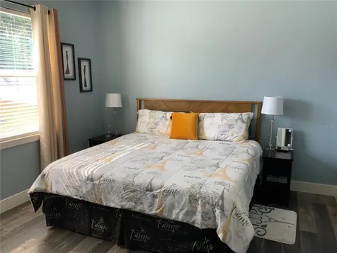 837 Oaks Shores Road Leesburg FL 34748