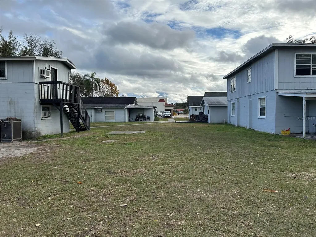 6015 Forest City Road Orlando FL 32810