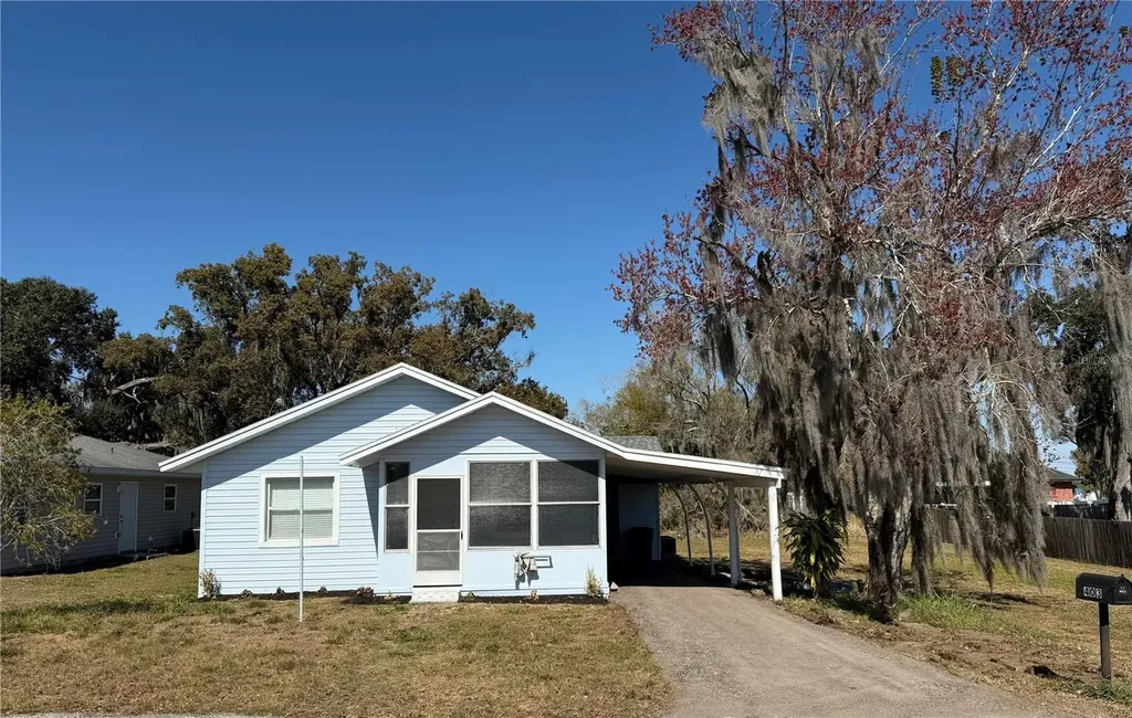 403 Virginia Street Frostproof FL 33843