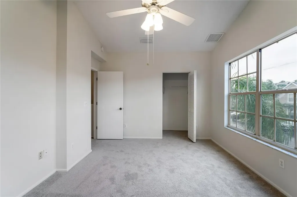 523 Kensington Lake N Brandon FL 33511