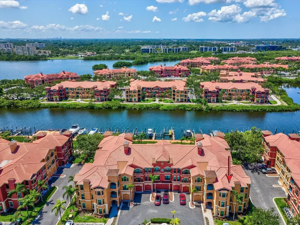 2733 Via Cipriani Clearwater FL 33764