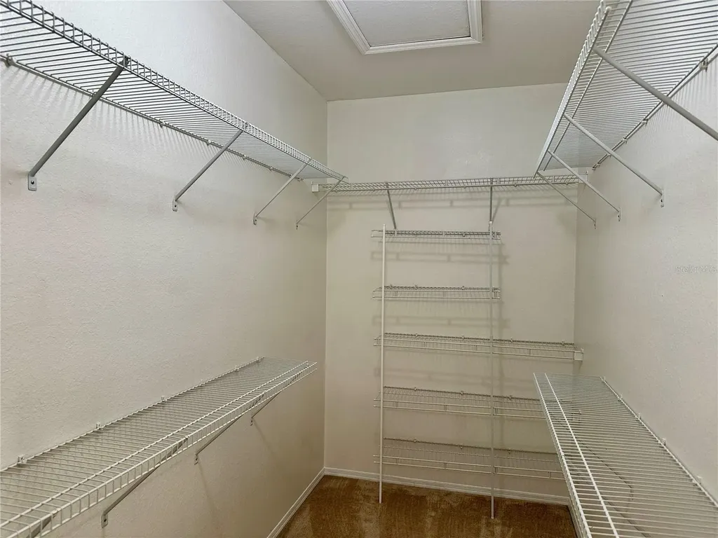2733 Via Cipriani Clearwater FL 33764