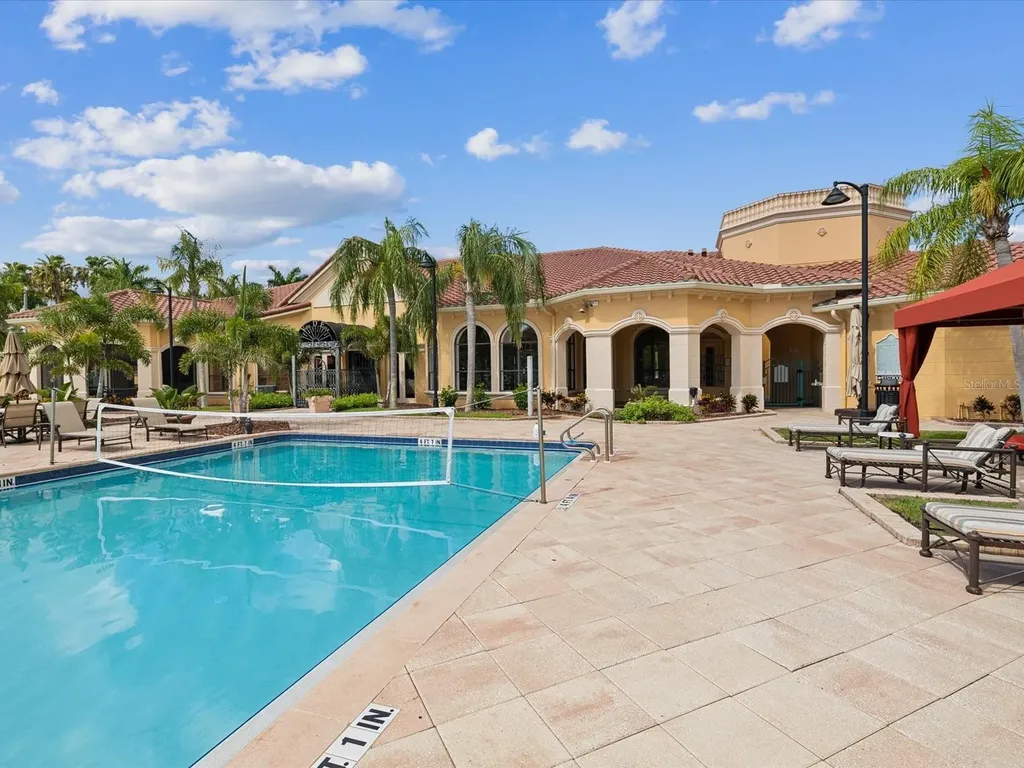 2733 Via Cipriani Clearwater FL 33764