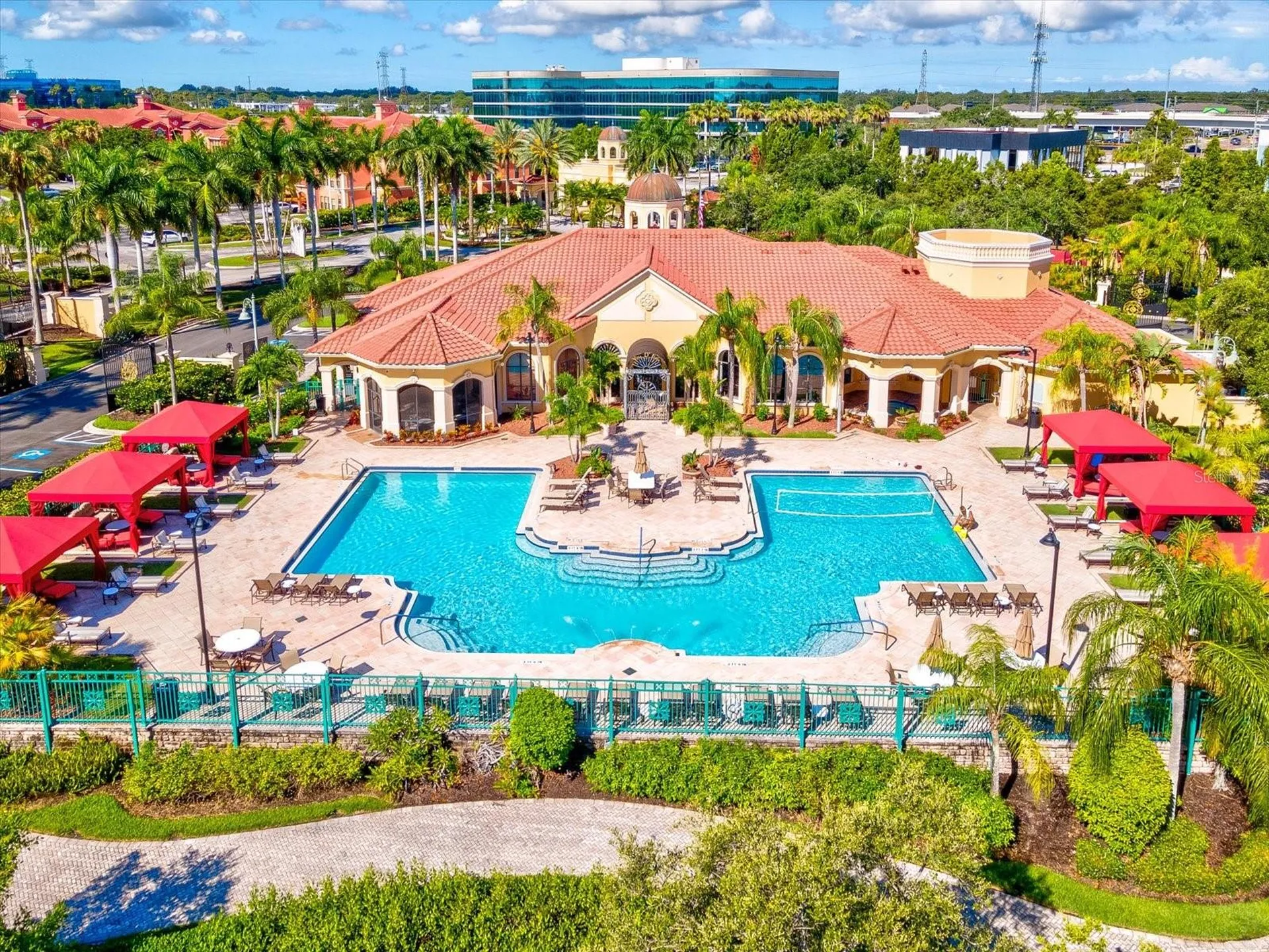 2733 Via Cipriani Clearwater FL 33764