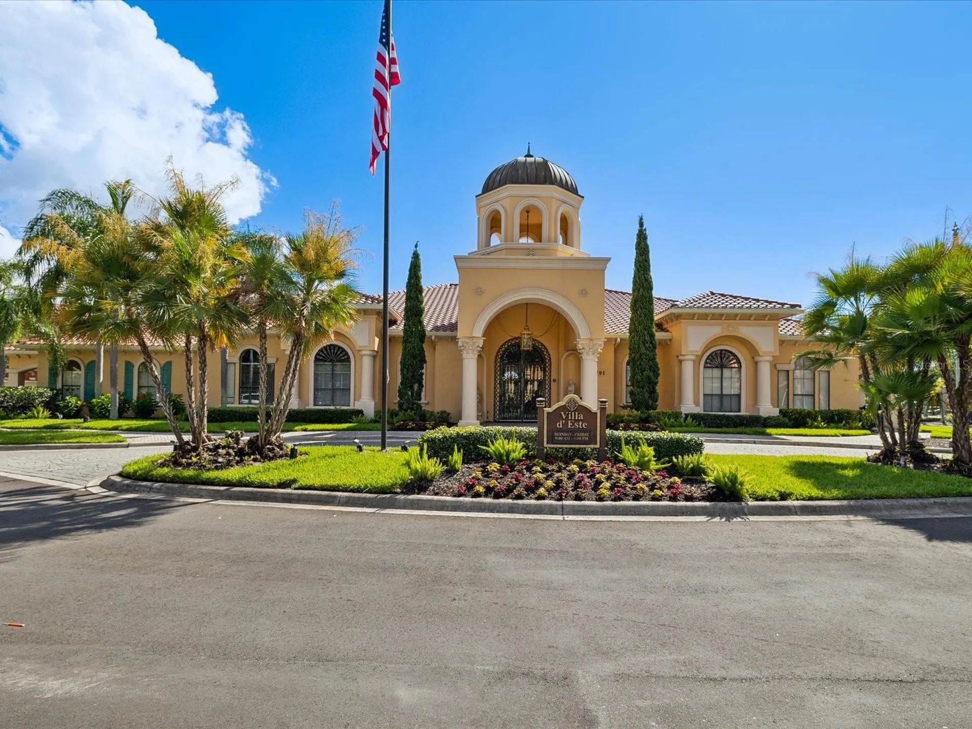 2733 Via Cipriani Clearwater FL 33764
