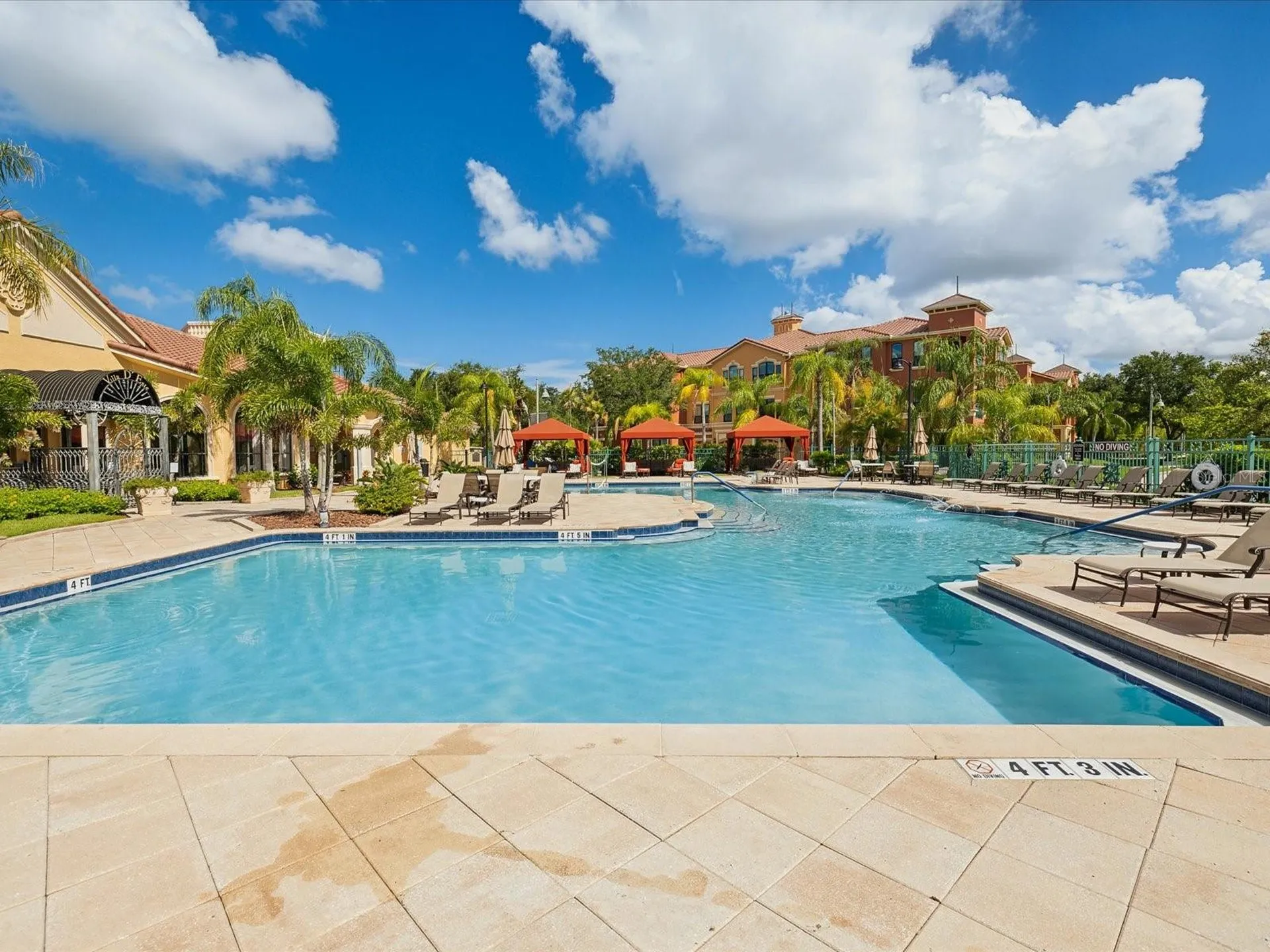 2733 Via Cipriani Clearwater FL 33764