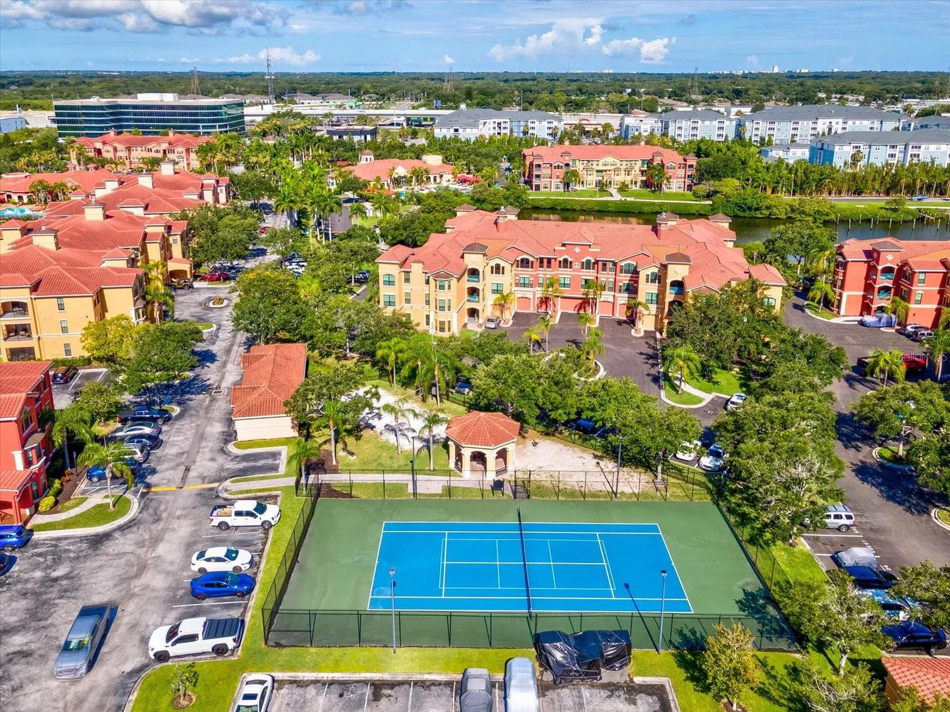 2733 Via Cipriani Clearwater FL 33764