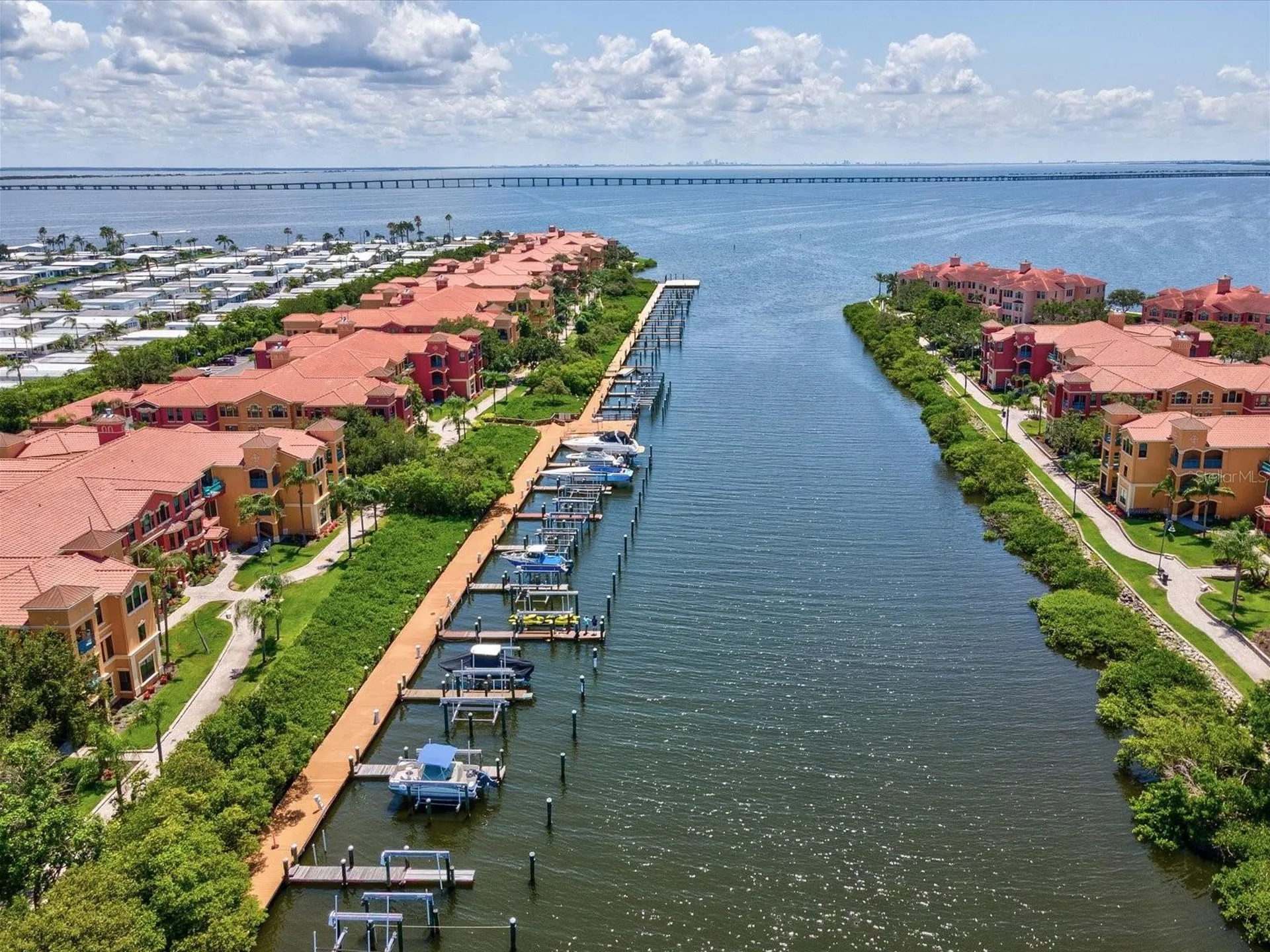 2733 Via Cipriani Clearwater FL 33764