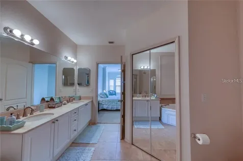 2733 Via Cipriani Clearwater FL 33764