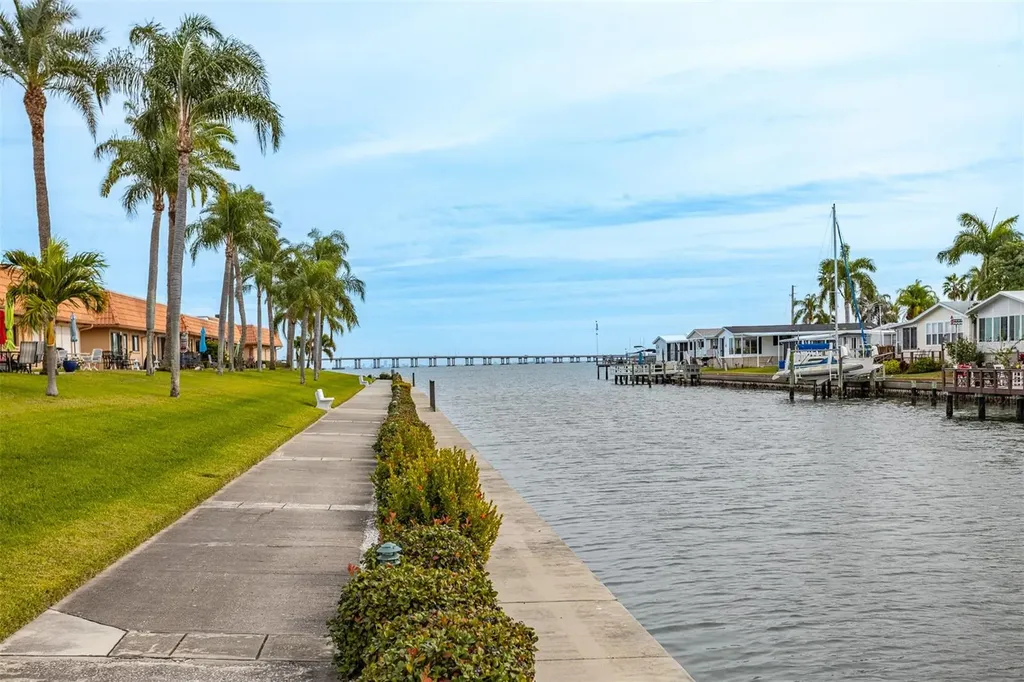 19029 Us Highway 19 N Clearwater FL 33764