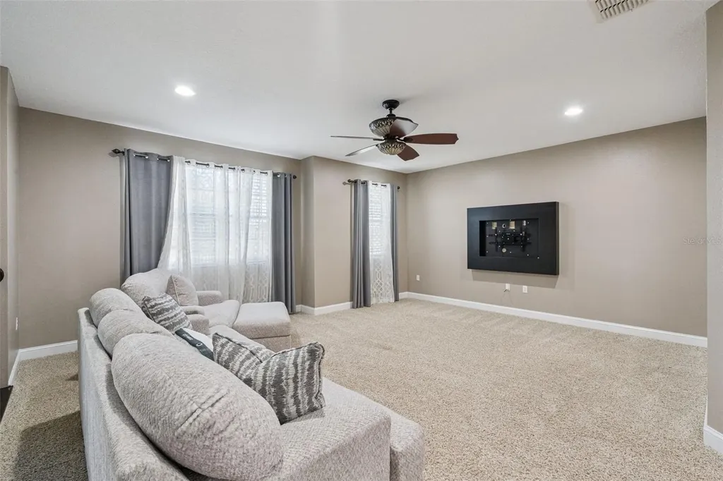 10013 Armando Circle Orlando FL 32825