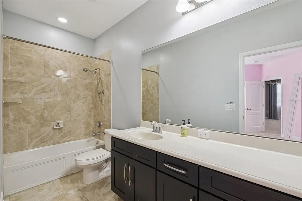 10013 Armando Circle Orlando FL 32825