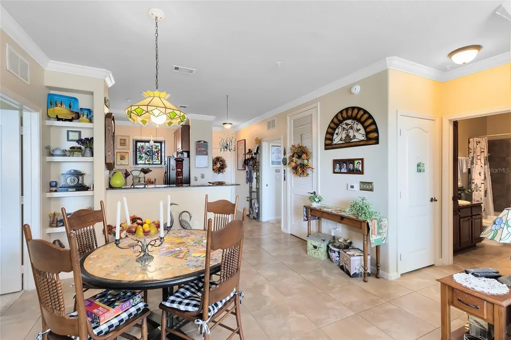 906 Charo Parkway Davenport FL 33897