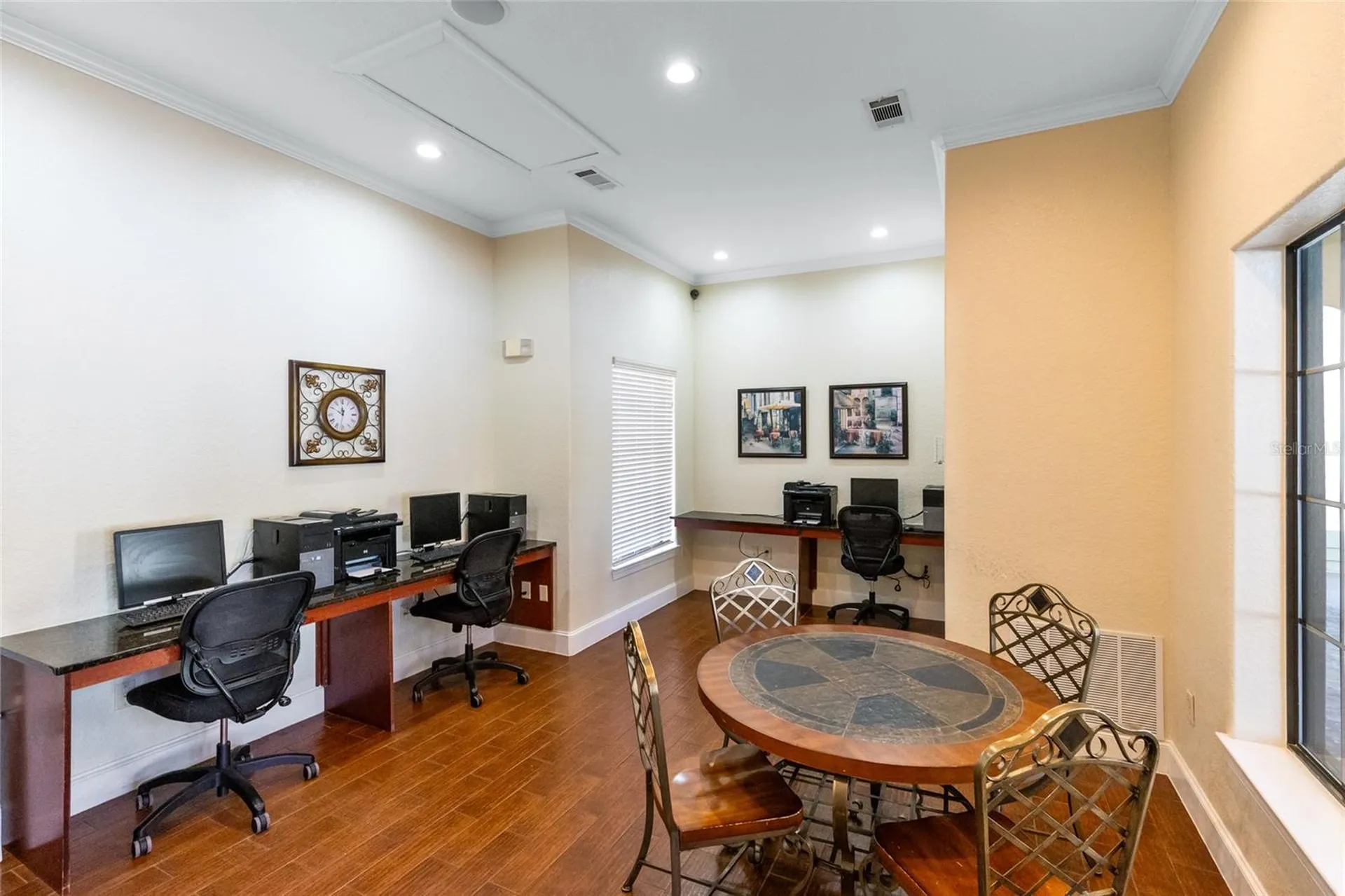 906 Charo Parkway Davenport FL 33897