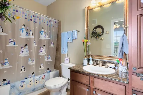 906 Charo Parkway Davenport FL 33897