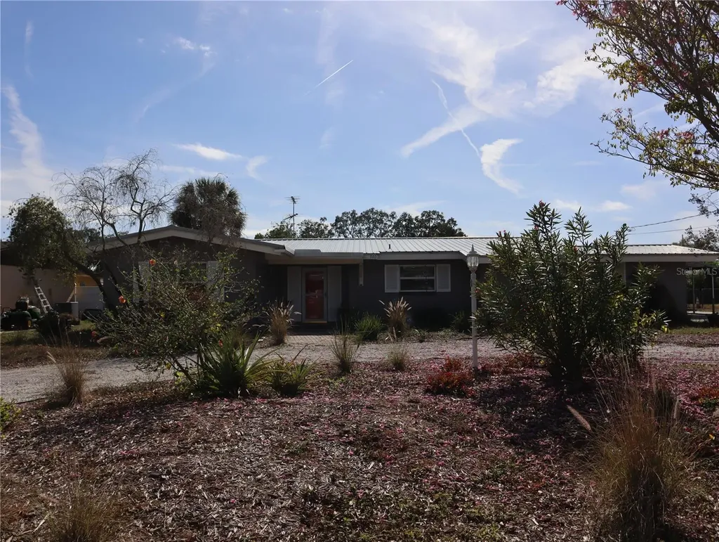 940 Oleander Drive SE Winter Haven FL 33880