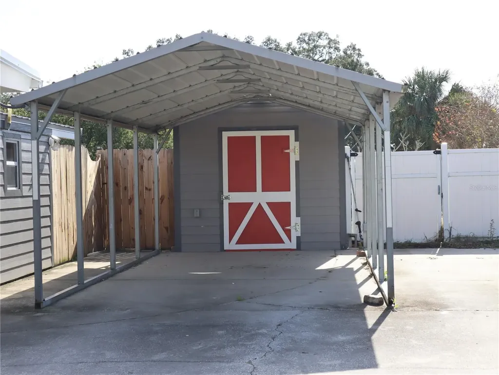 940 Oleander Drive SE Winter Haven FL 33880