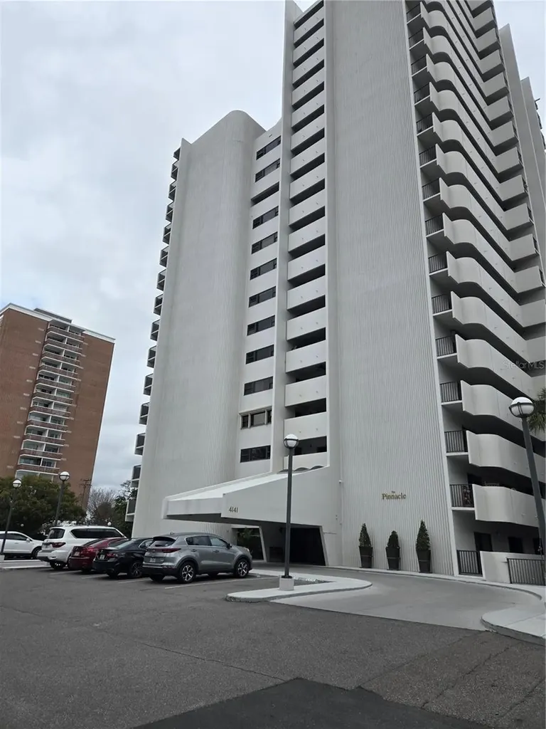 4141 Bayshore Boulevard S Tampa FL 33611