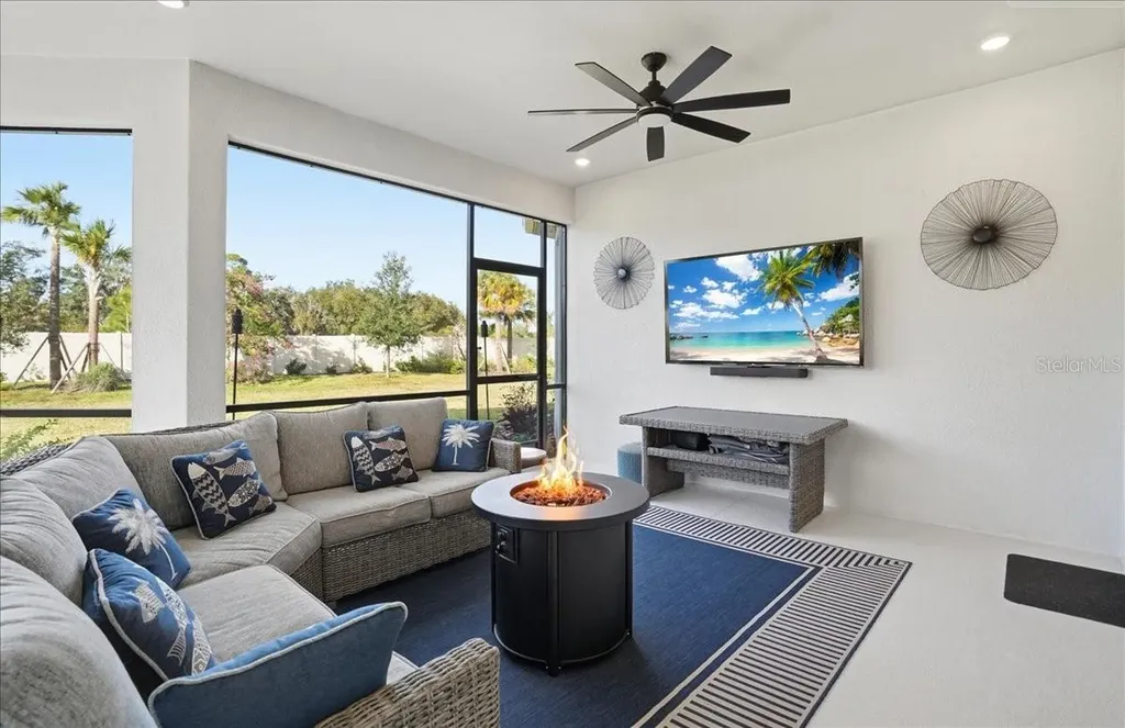5018 Caserta Court Palmetto FL 34221