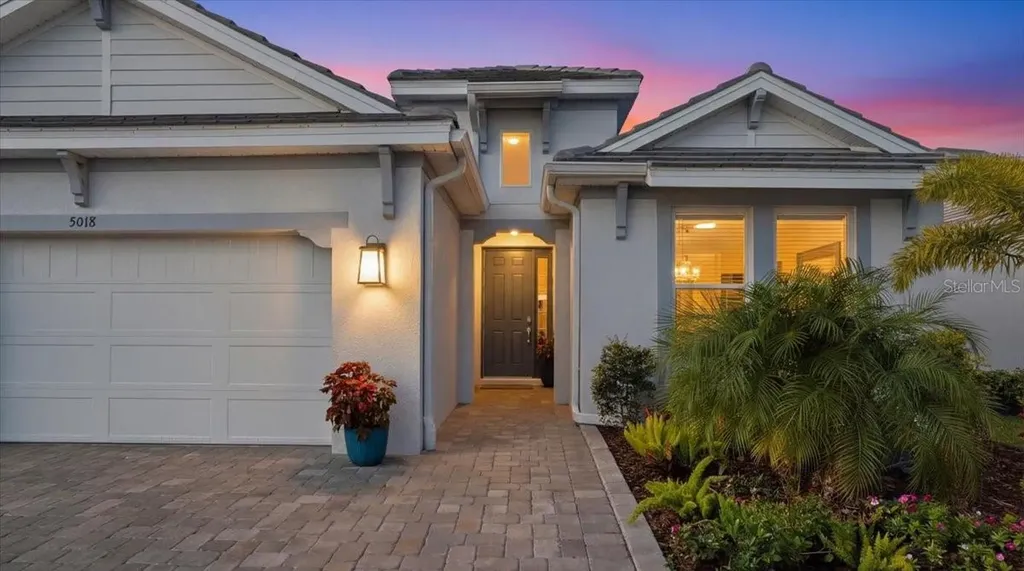 5018 Caserta Court Palmetto FL 34221