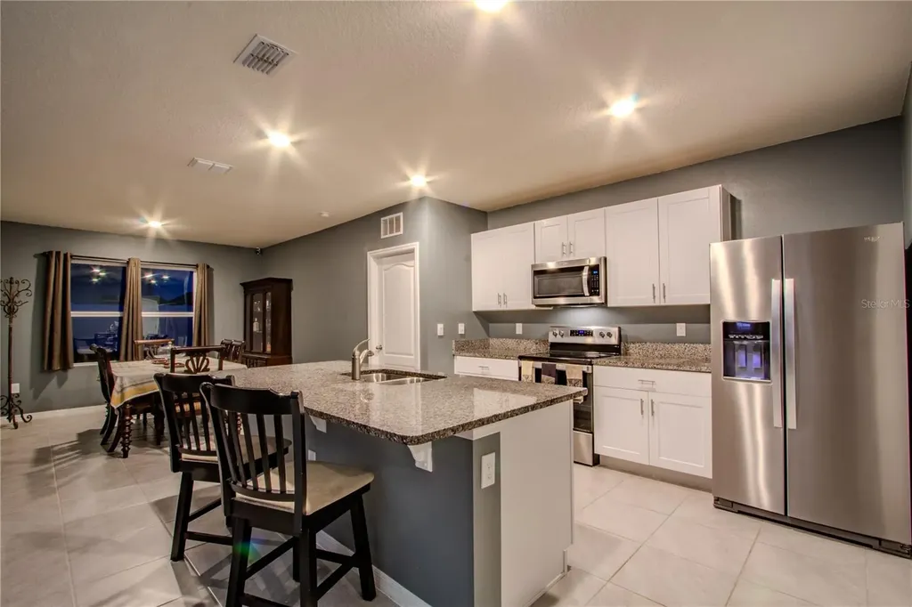 1979 Cacutta Way Kissimmee FL 34744