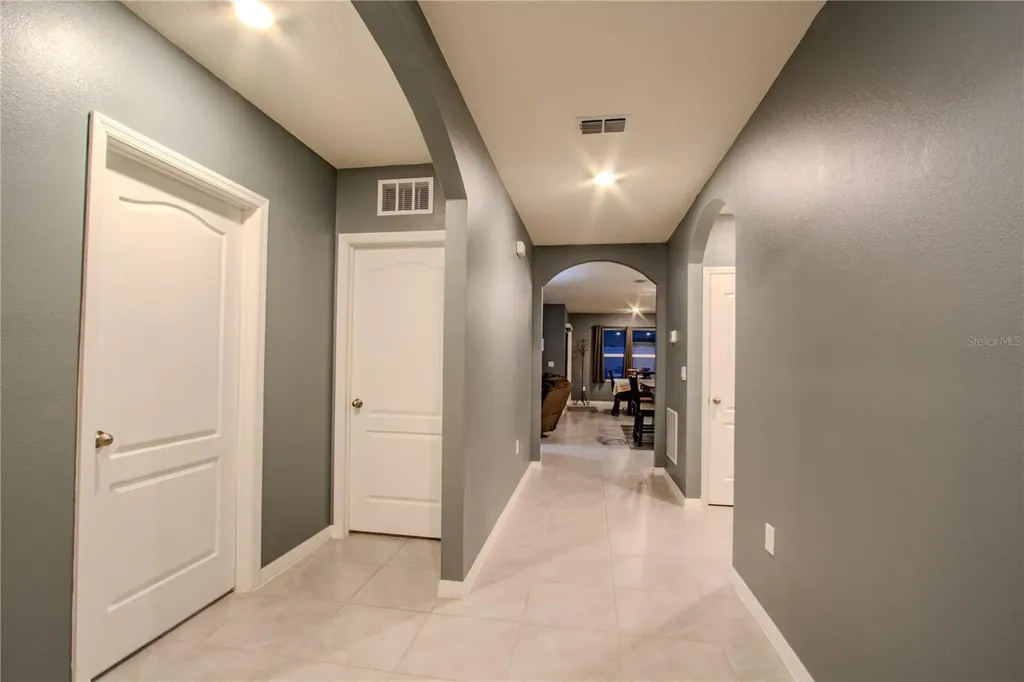 1979 Cacutta Way Kissimmee FL 34744