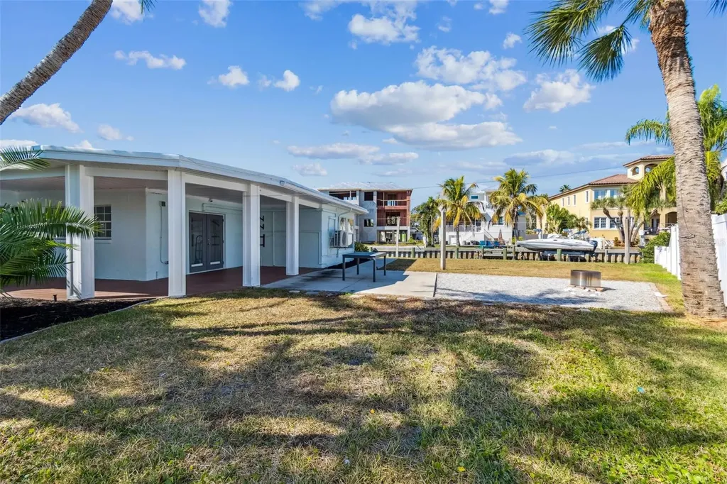 1733 Bayou Grande Boulevard NE St Petersburg FL 33703