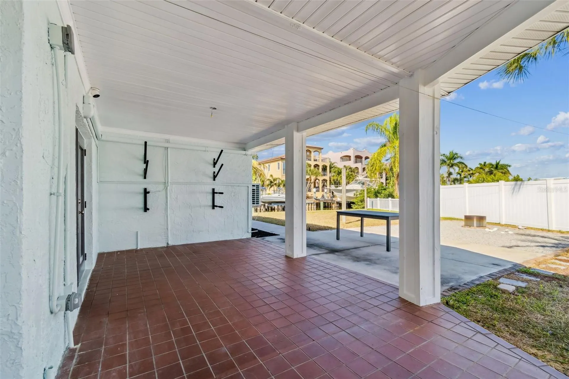 1733 Bayou Grande Boulevard NE St Petersburg FL 33703