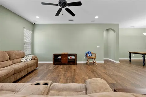 632 Winthrop Drive Spring Hill FL 34609
