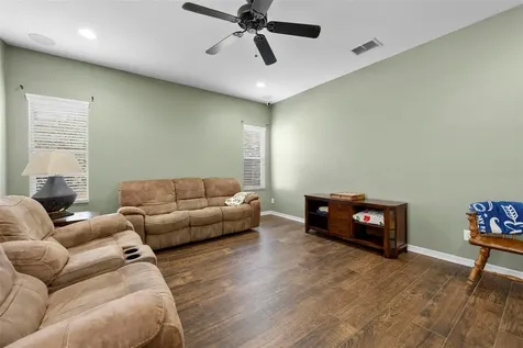 632 Winthrop Drive Spring Hill FL 34609