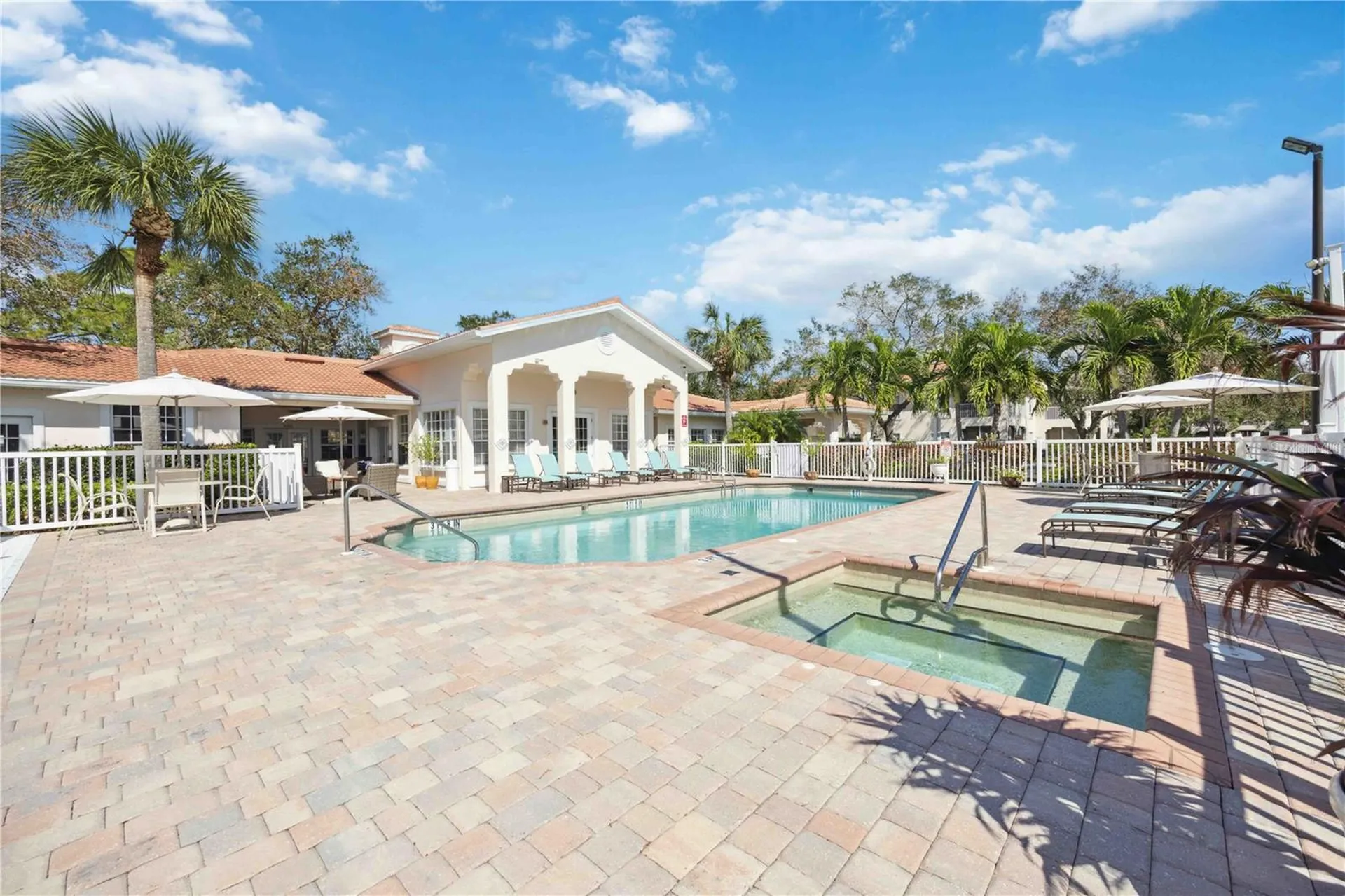 4216 Central Sarasota Parkway Sarasota FL 34238