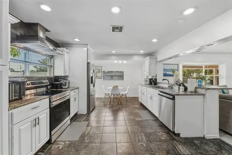 5017 Stolls Avenue Tampa FL 33615