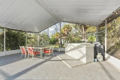 5017 Stolls Avenue Tampa FL 33615