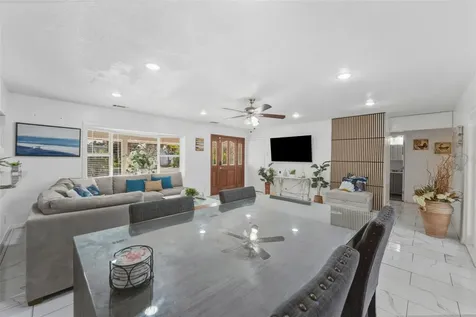 5017 Stolls Avenue Tampa FL 33615