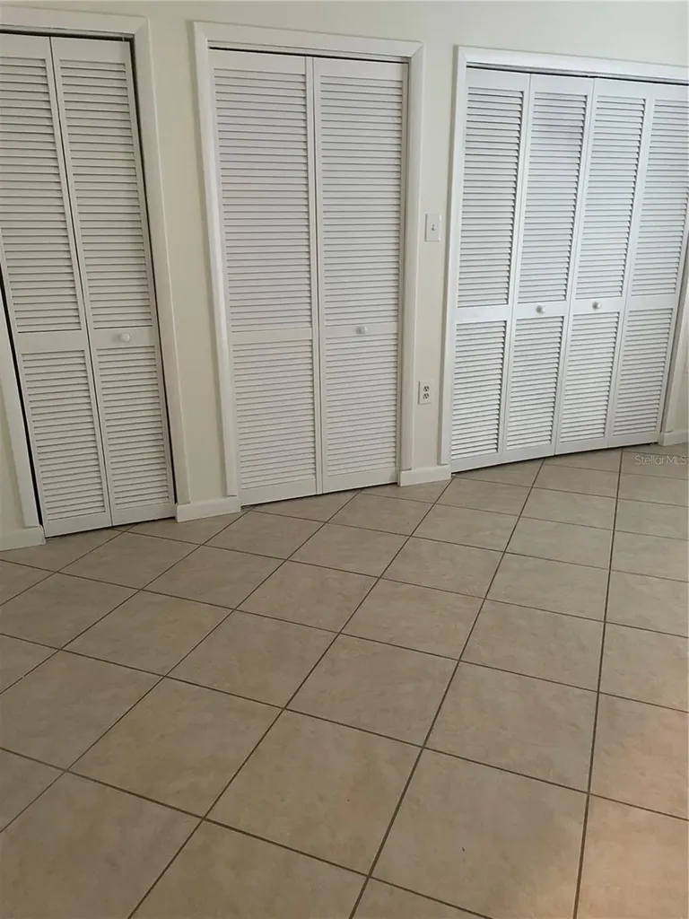 745 Pinellas Bayway S St Petersburg FL 33715