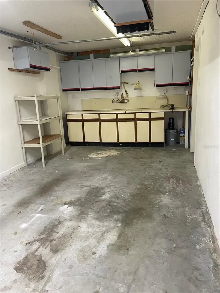 745 Pinellas Bayway S St Petersburg FL 33715