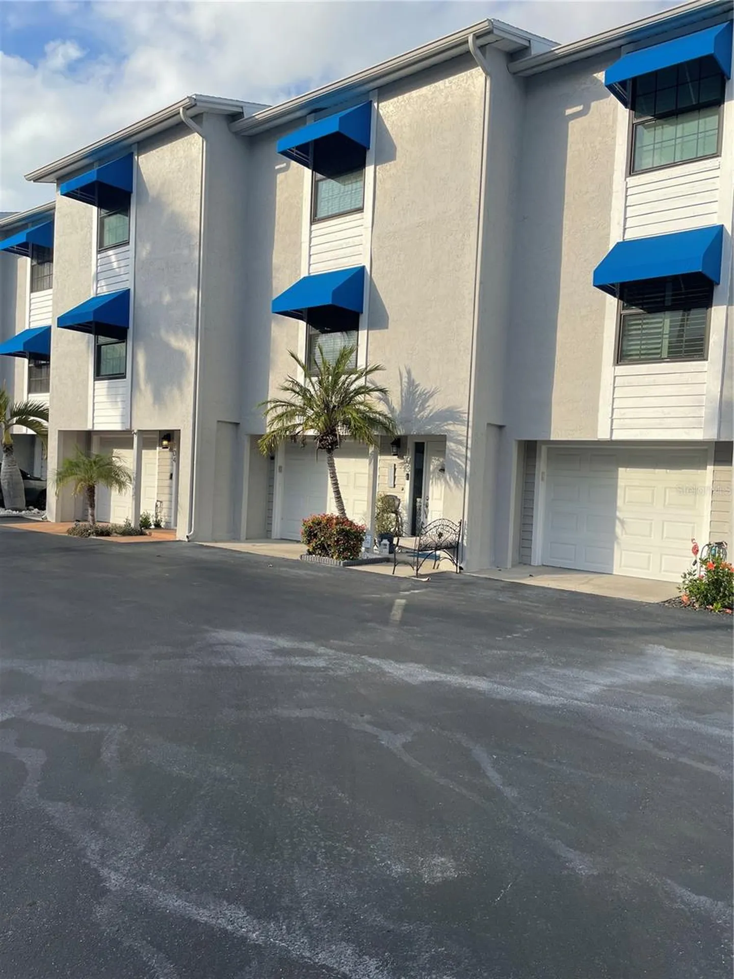 745 Pinellas Bayway S St Petersburg FL 33715