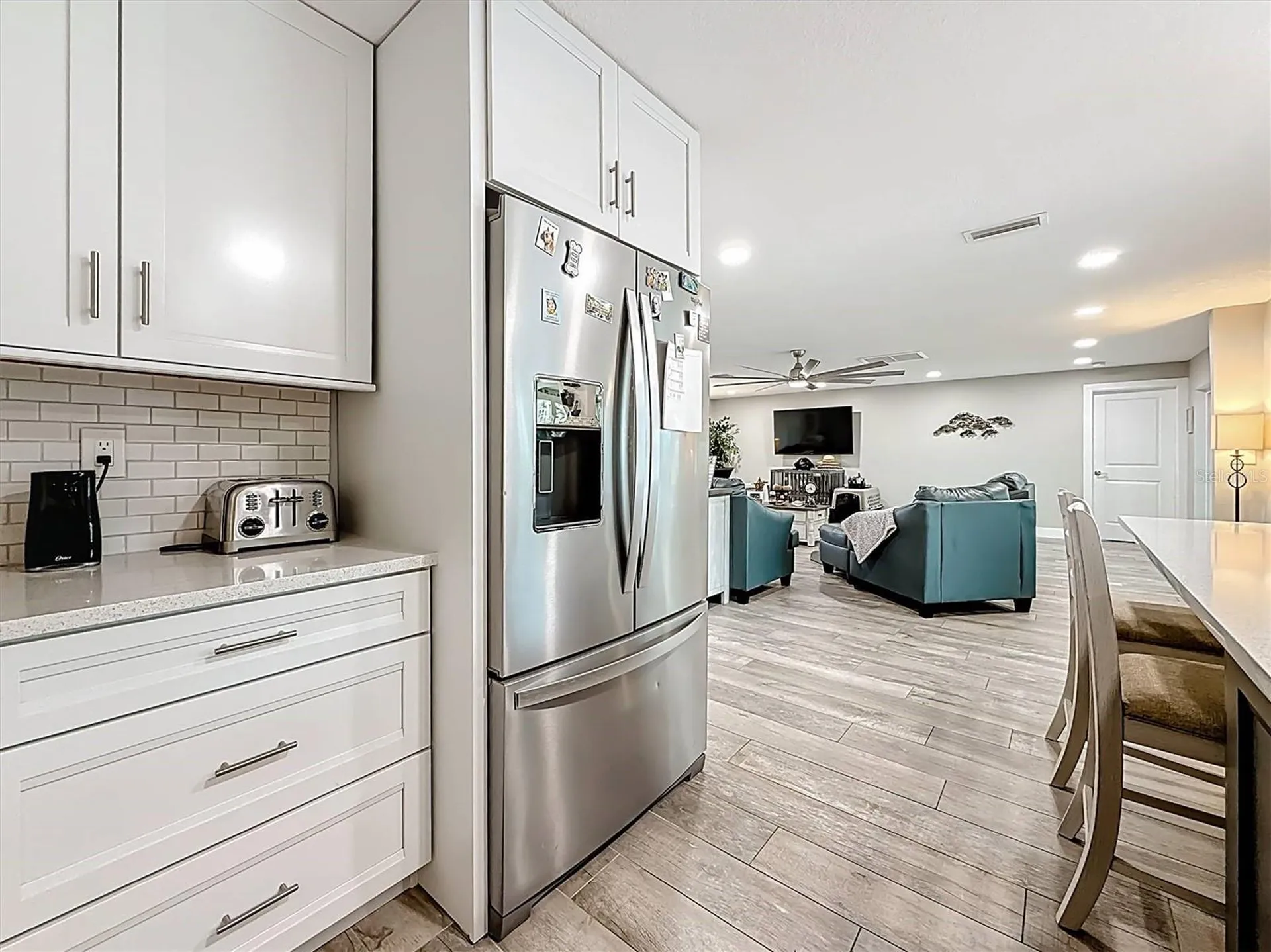 3828 48th Avenue S St Petersburg FL 33711