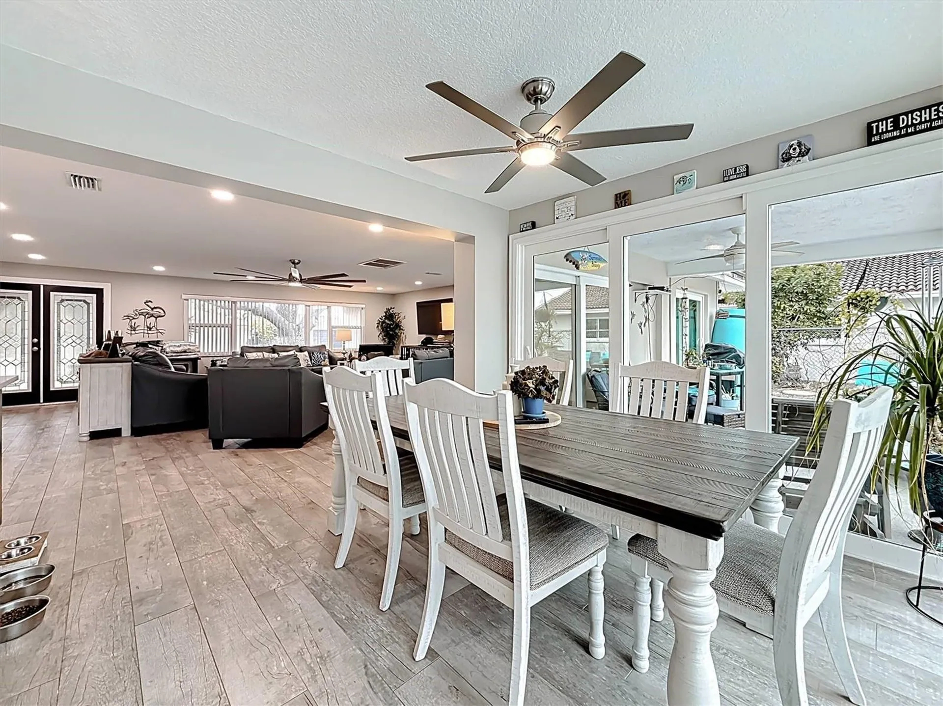 3828 48th Avenue S St Petersburg FL 33711