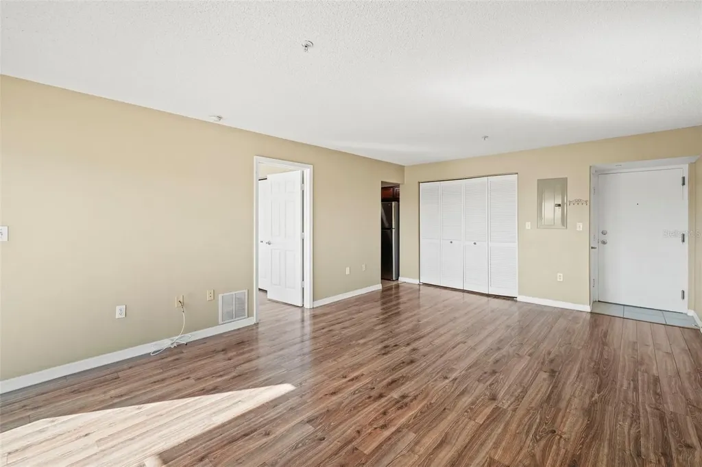 406 S Cedar Avenue Tampa FL 33606