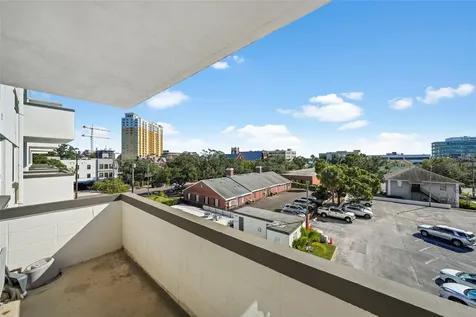 406 S Cedar Avenue Tampa FL 33606