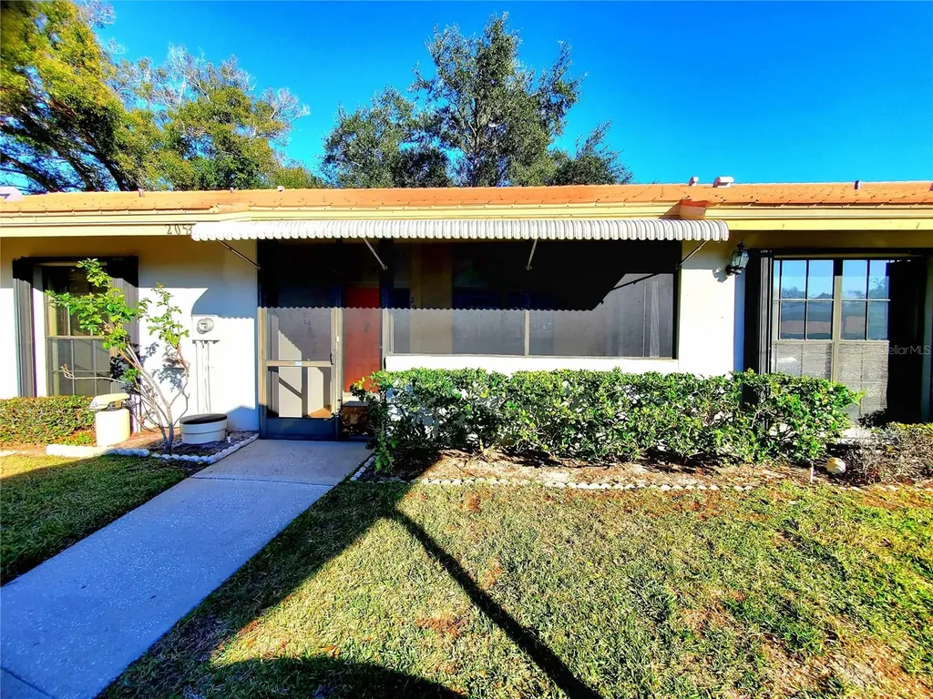 2053 Villa Terrace Clearwater FL 33763