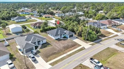 3083 Jeannin Drive North Port FL 34288