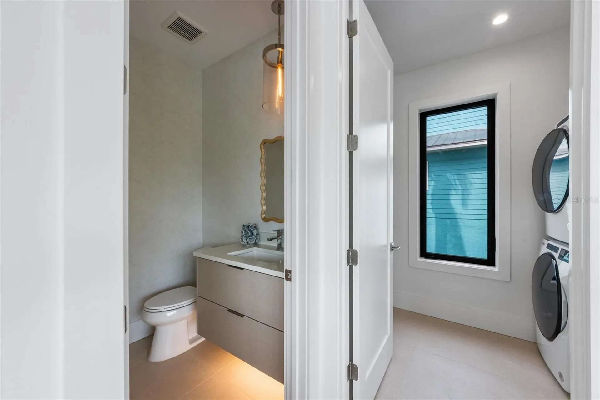 7003 Holmes Boulevard Holmes Beach FL 34217