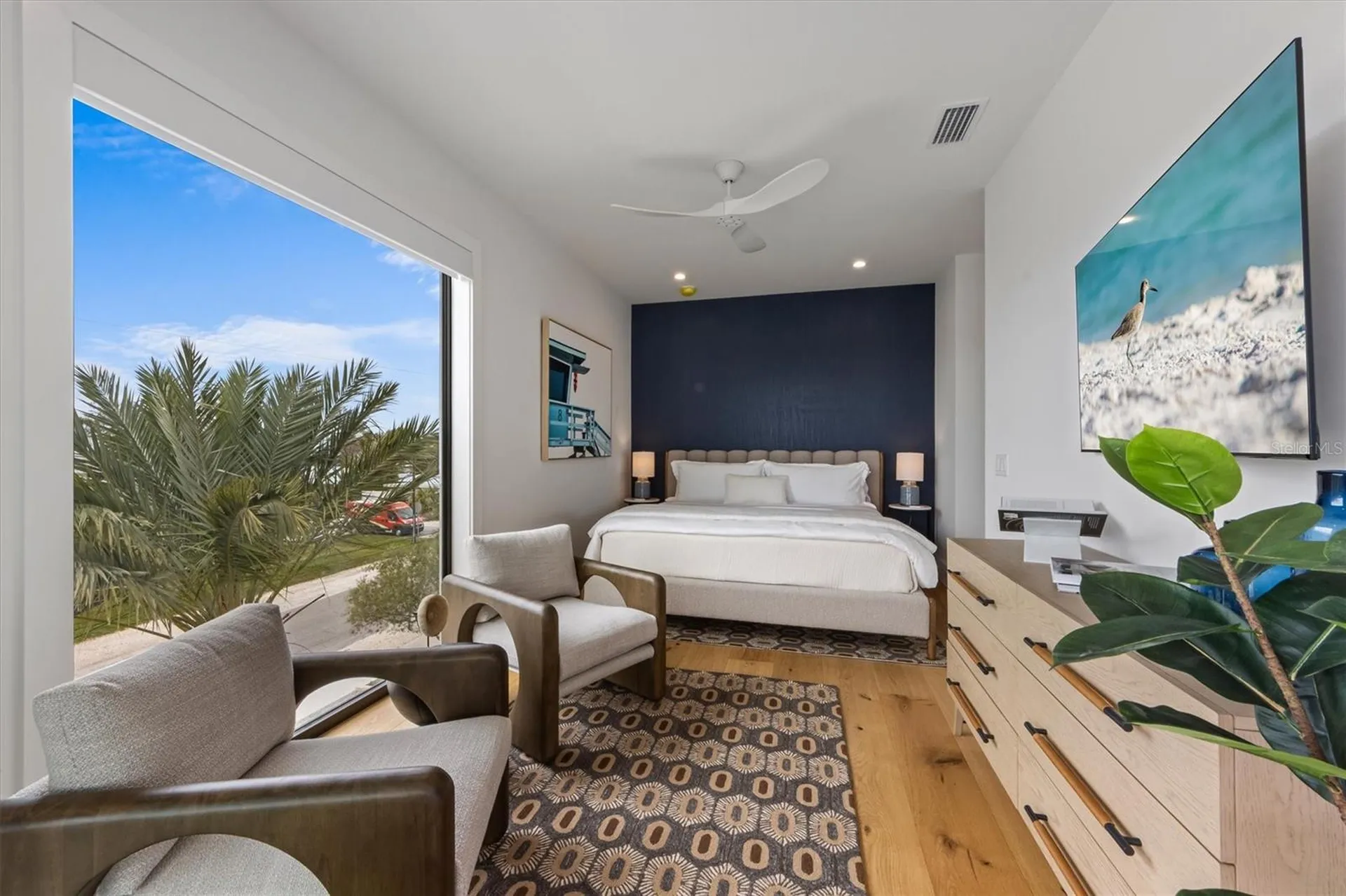 7003 Holmes Boulevard Holmes Beach FL 34217