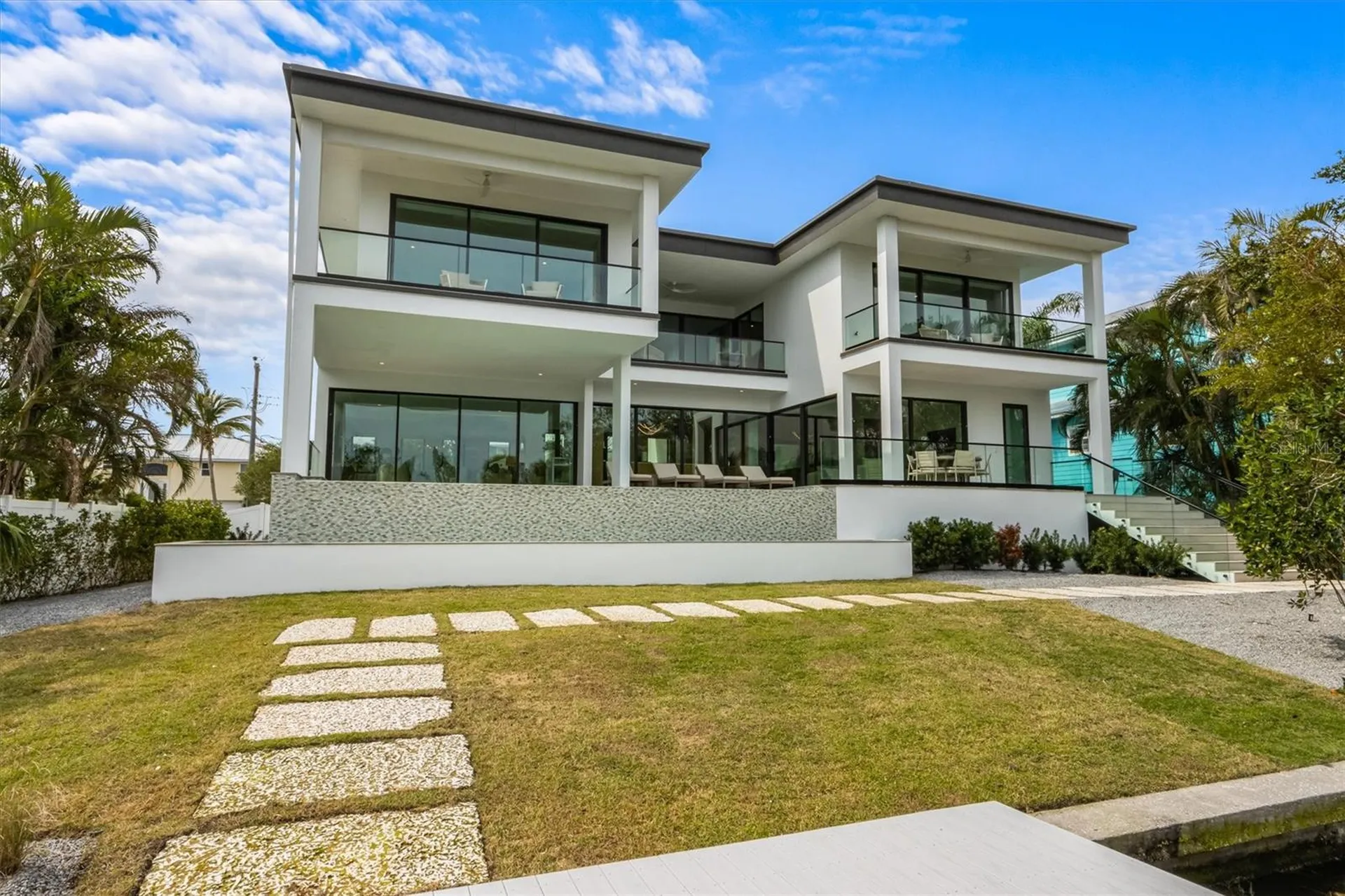 7003 Holmes Boulevard Holmes Beach FL 34217