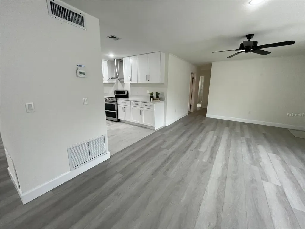 517 Hickorywood Avenue Altamonte Springs FL 32714