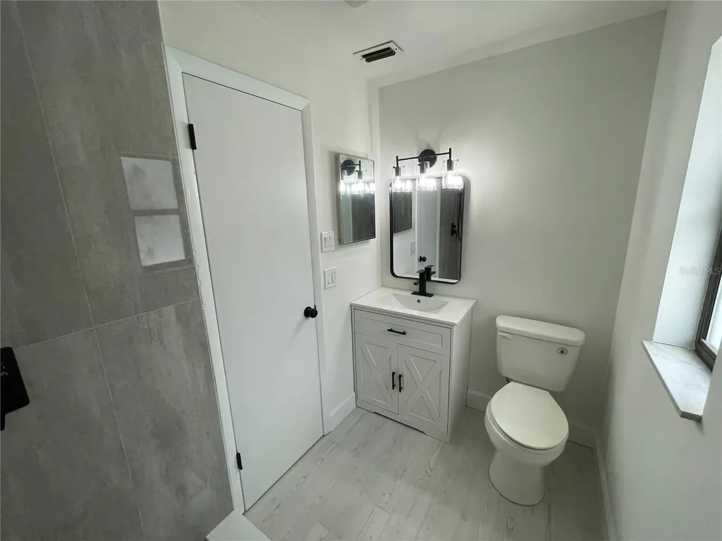 517 Hickorywood Avenue Altamonte Springs FL 32714